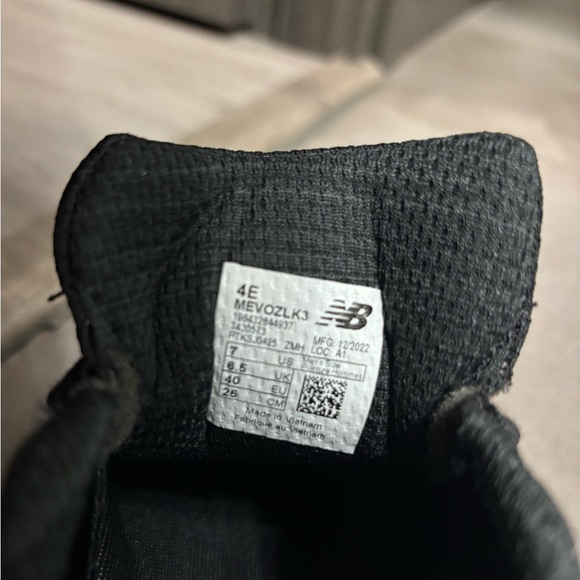 Men’s sneakers New Balance Fresh Foam X EVOZ v3 size 7 US / 40 EU / 25 CM - Picture 10 of 10